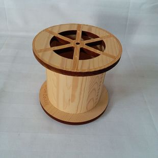 厂家专业生产各种木质工艺品摆件加工定制各种圆桶小木桶